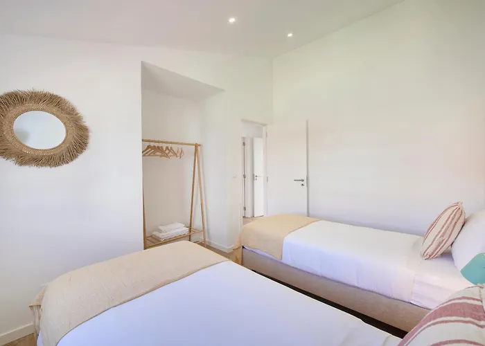 Ocean & Sun Terrace W Ac, By Timecooler Apartment