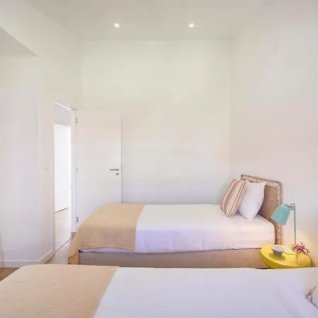 Apartment Ocean & Sun Terrace W Ac, By Timecooler Costa da Caparica