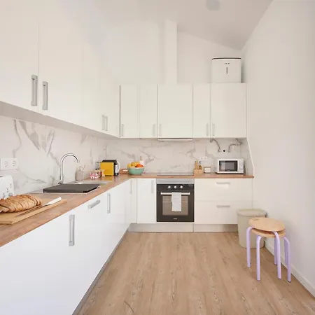 Ocean & Sun Terrace W Ac, By Timecooler