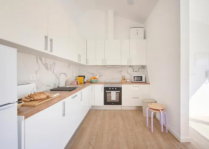 Ocean & Sun Terrace W Ac, By Timecooler